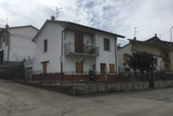 Trilocale con giardino in villetta bifamiliare a Modigliana