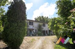 Un angolo di Paradiso con ampio giardino