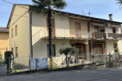 Villetta indipendente con giardino - Modigliana