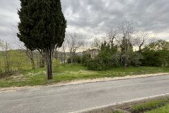 Rustico da ristrutturare con terreno a Modigliana